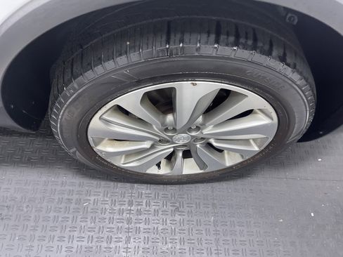 Used 2017 Buick Encore Preferred AWD/4WD image 28