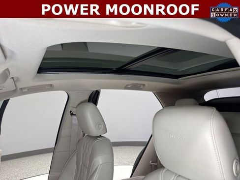 Used 2023 Buick Envision Avenir image 2