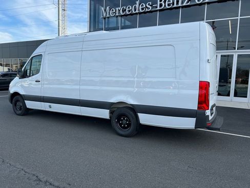 New 2026 Mercedes-Benz Sprinter 3500 image 2