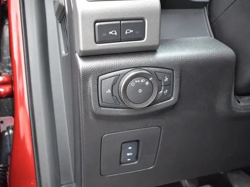 Used 2018 Ford F150 Raptor w/ Equipment Group 802A Luxury AWD/4WD image 19