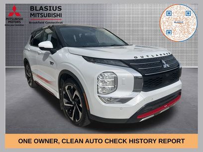 Used 2023 Mitsubishi Outlander 4WD Plug-In Hybrid