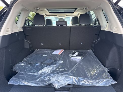 New 2026 Nissan Rogue Dark Armor AWD/4WD image 36