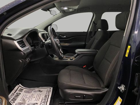 Used 2017 GMC Acadia SLE image 29