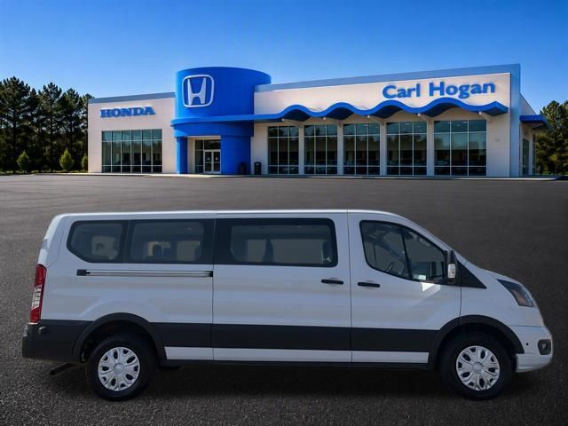 Used 2024 Ford Transit 350 XLT RWD image 7