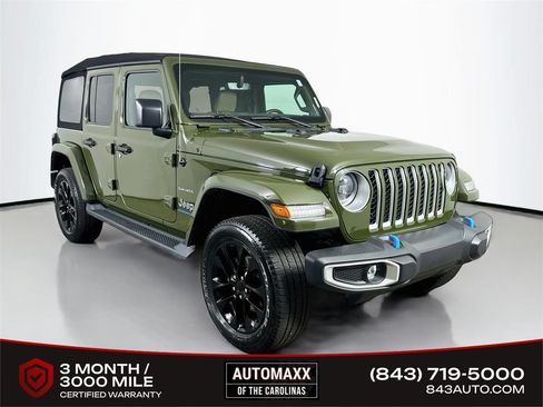 Used 2023 Jeep Wrangler Unlimited Sahara w/ Cold Weather Group AWD/4WD image 1