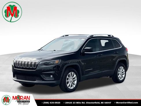 Used 2019 Jeep Cherokee Latitude w/ Popular Appearance Group AWD/4WD image 1