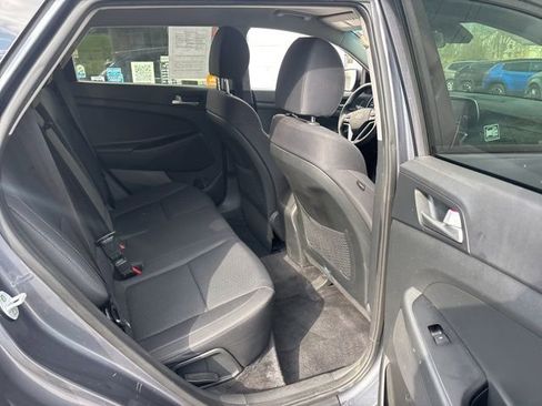 Used 2019 Hyundai Tucson SE image 9