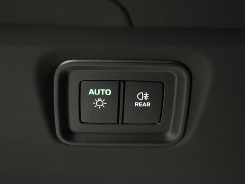 New 2026 Porsche Cayenne S AWD/4WD image 30