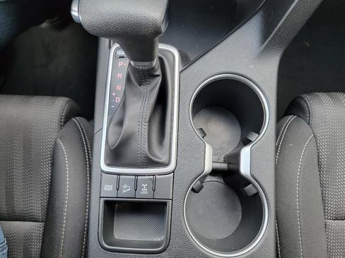 Used 2020 Kia Sportage LX AWD/4WD image 36