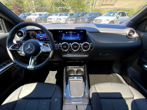 Certified 2026 Mercedes-Benz GLA 250 4MATIC image 5