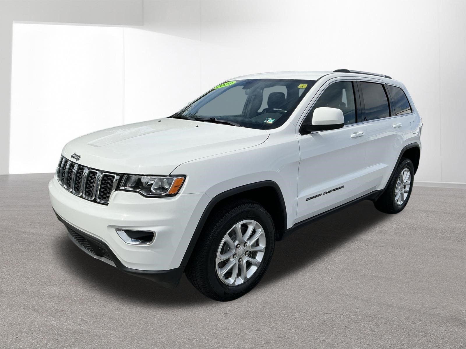 Used 2021 Jeep Grand Cherokee Laredo AWD/4WD image 7