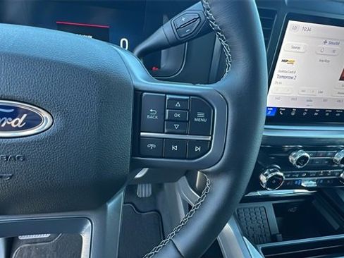 New 2025 Ford F250 Lariat w/ FX4 Off-Road Package image 29