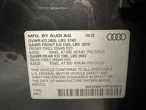 Used 2023 Audi SQ5 Prestige w/ Prestige Package image 57