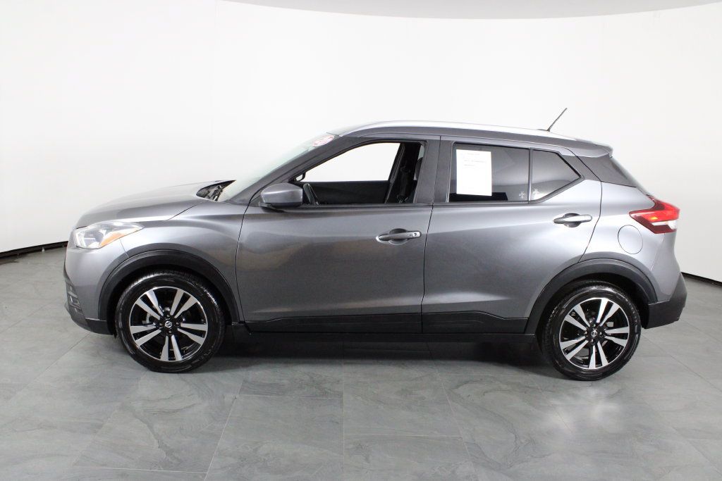 Certified 2020 Nissan Kicks SV FWD image 14