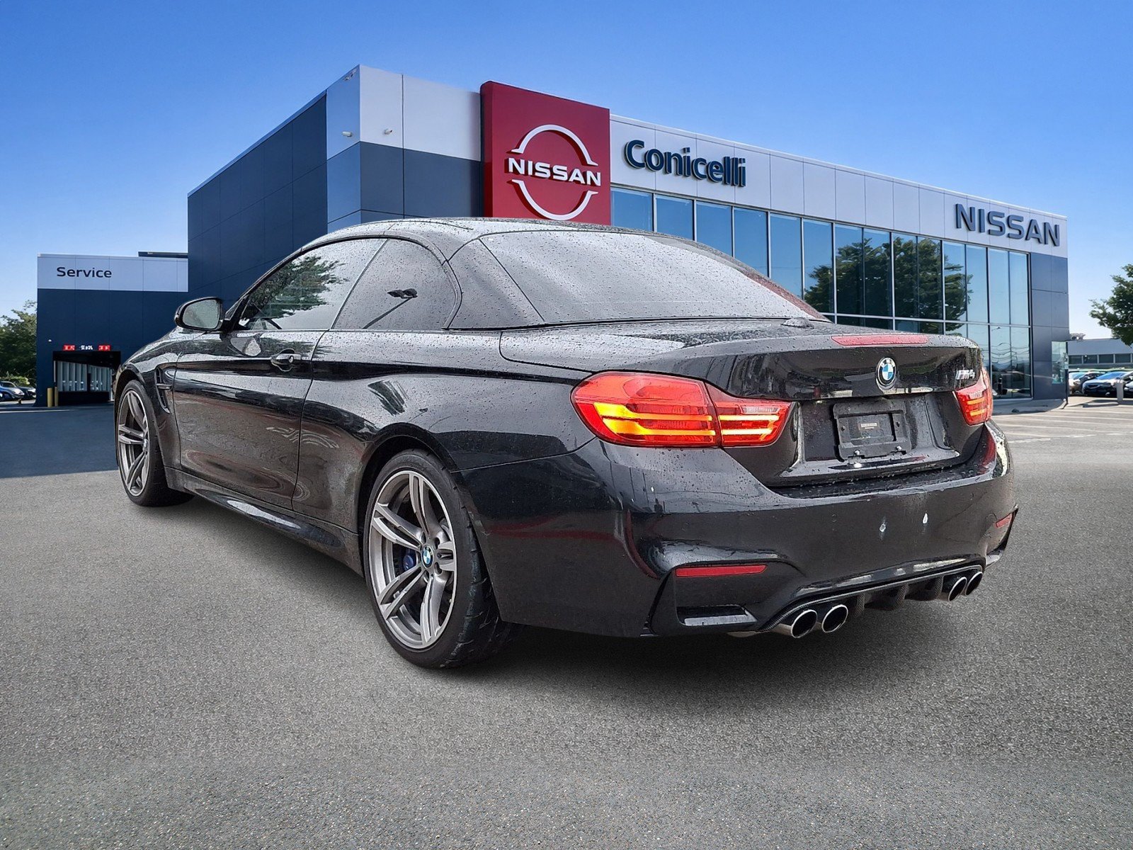 Used 2015 BMW M4 Convertible RWD image 4