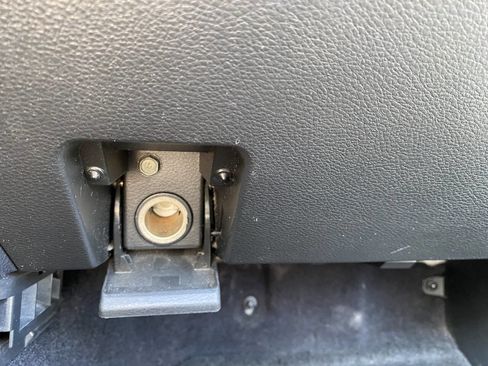 Used 2005 Nissan 350Z Touring image 34