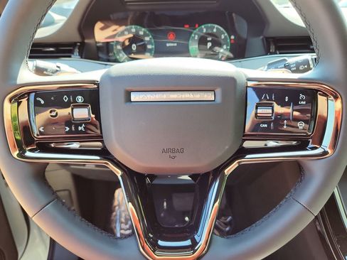 New 2026 Land Rover Range Rover Evoque S image 18