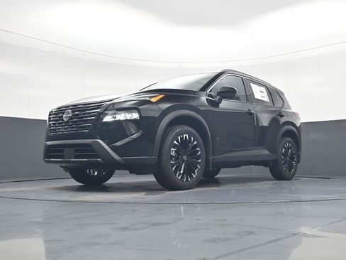 New 2026 Nissan Rogue Dark Armor image 8