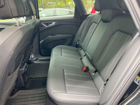 Used 2023 Audi Q4 e-tron Premium Plus w/ Premium Plus AWD/4WD image 6