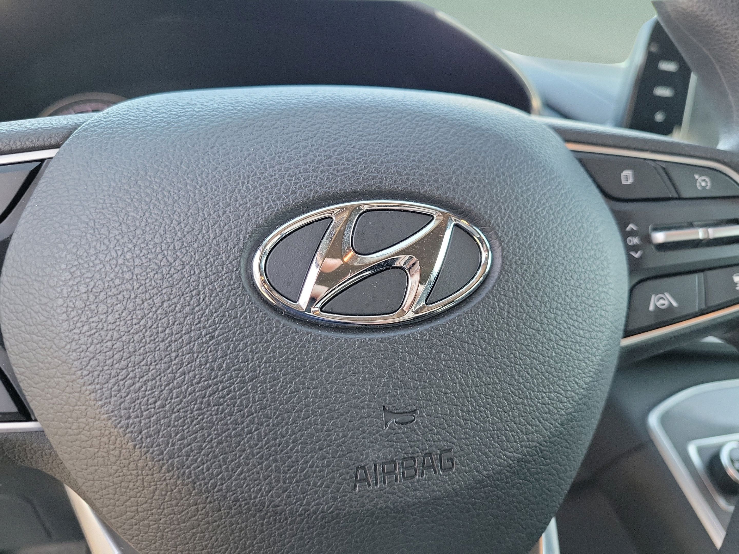 Used 2022 Hyundai Santa Fe SEL w/ Cargo Package FWD image 27