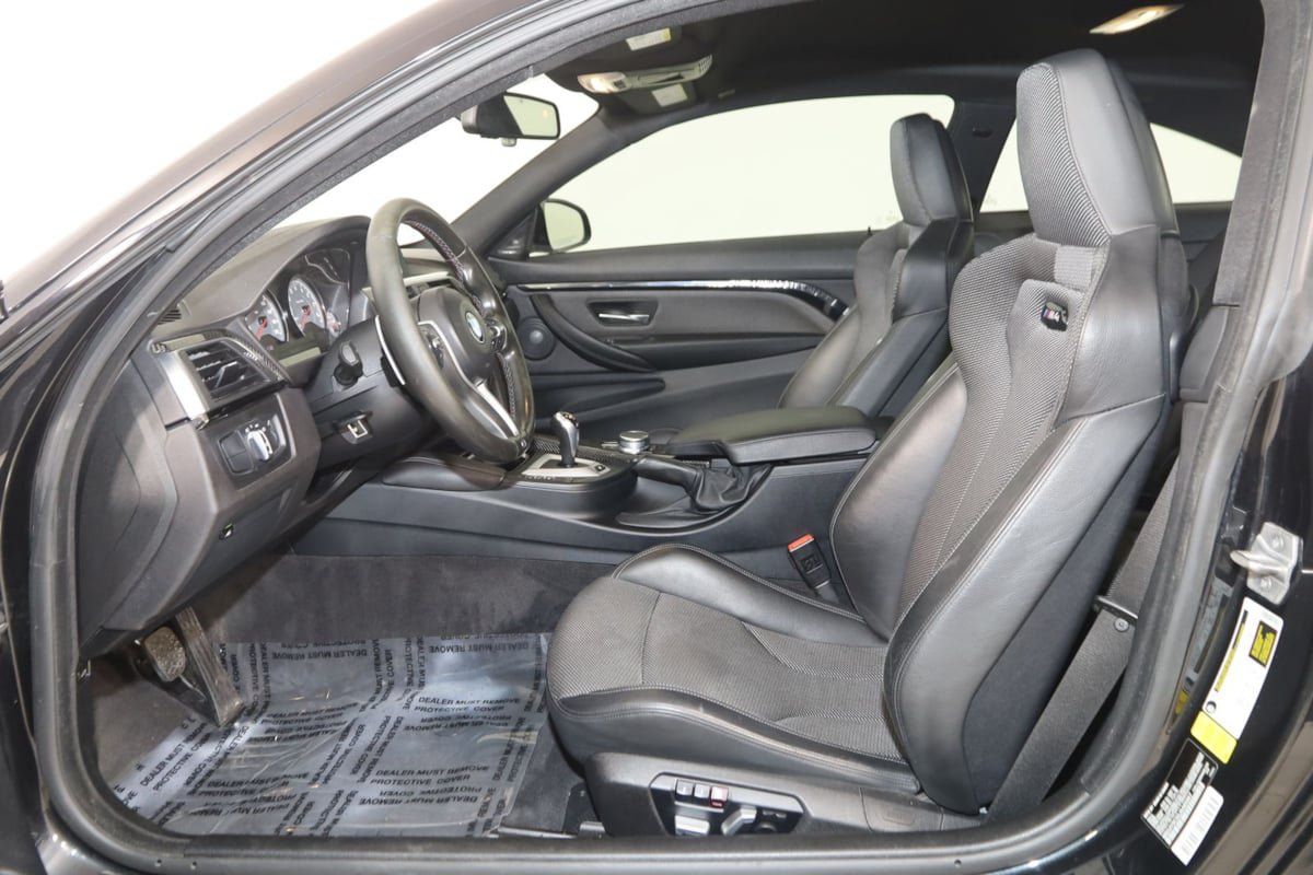 Used 2018 BMW M4 Coupe RWD image 12