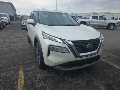 Used 2023 Nissan Rogue SV w/ SV Premium B Package