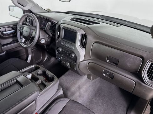 Used 2021 Chevrolet Silverado 1500 Custom Trail Boss AWD/4WD image 28
