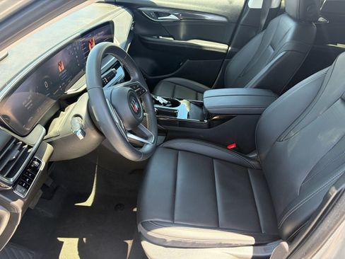 Used 2025 Buick Envision Preferred AWD/4WD image 12