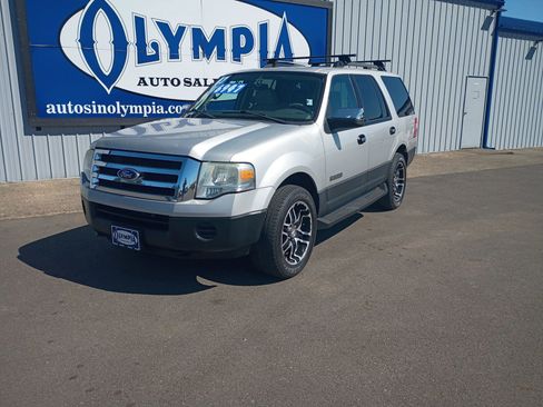 Used 2007 Ford Expedition XLT AWD/4WD image 5