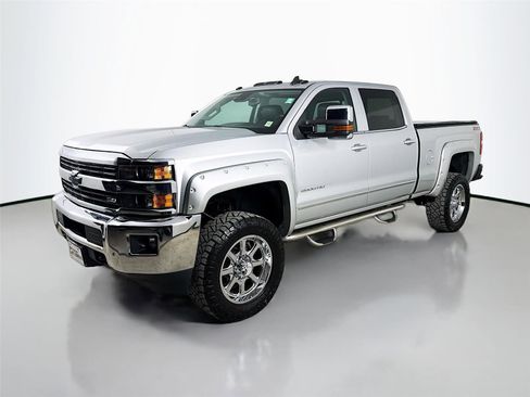 Used 2015 Chevrolet Silverado 2500 LTZ w/ LTZ Plus Package AWD/4WD image 5