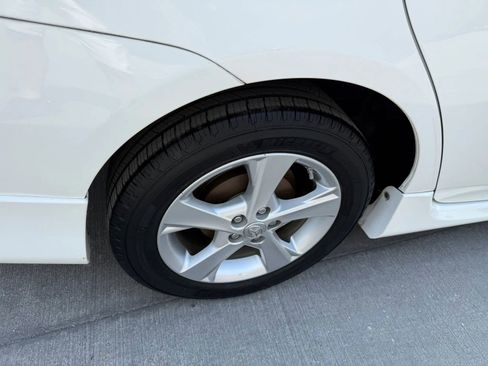Used 2013 Toyota Corolla S FWD image 5