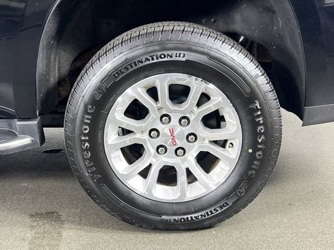 Used 2019 GMC Yukon SLT image 30