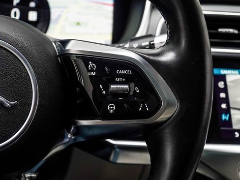 Used 2020 Jaguar I-PACE S image 33