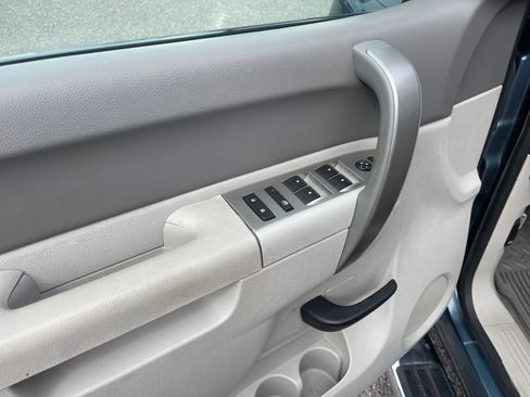 Used 2012 GMC Sierra 2500 SLE w/ SLE Preferred Package image 13