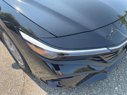 New 2026 Hyundai Elantra SE image 14