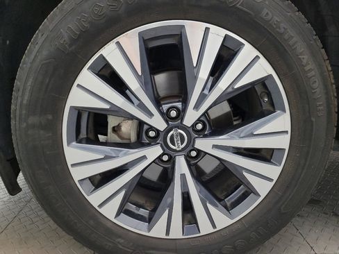 Used 2021 Nissan Rogue SV FWD image 31