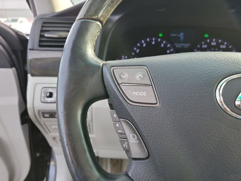 Used 2011 Lexus LS 460 AWD w/ Luxury Value Edition image 22