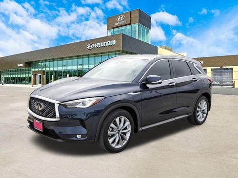 Used 2022 INFINITI QX50 Luxe image 10