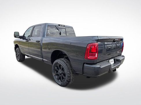 New 2026 RAM 2500 Big Horn AWD/4WD image 6