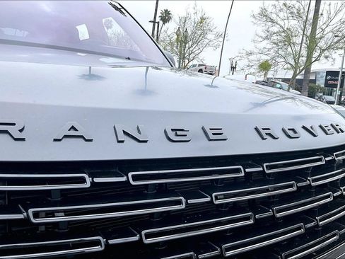 Used 2023 Land Rover Range Rover SE AWD/4WD image 11