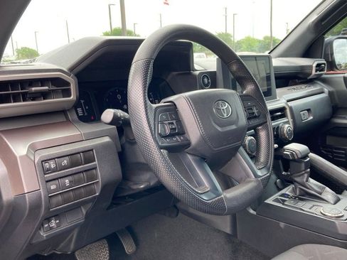 Used 2024 Toyota Tacoma SR5 RWD image 9