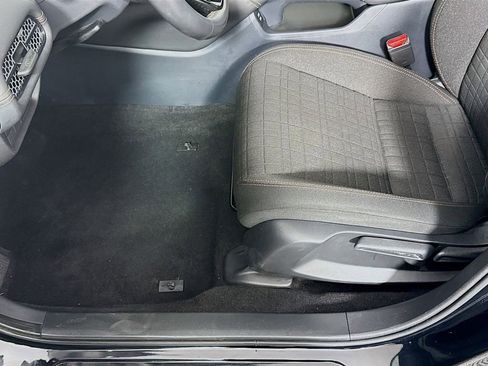 Certified 2025 Honda HR-V Sport image 16