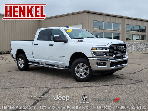 Used 2026 RAM 2500 Big Horn AWD/4WD image 1