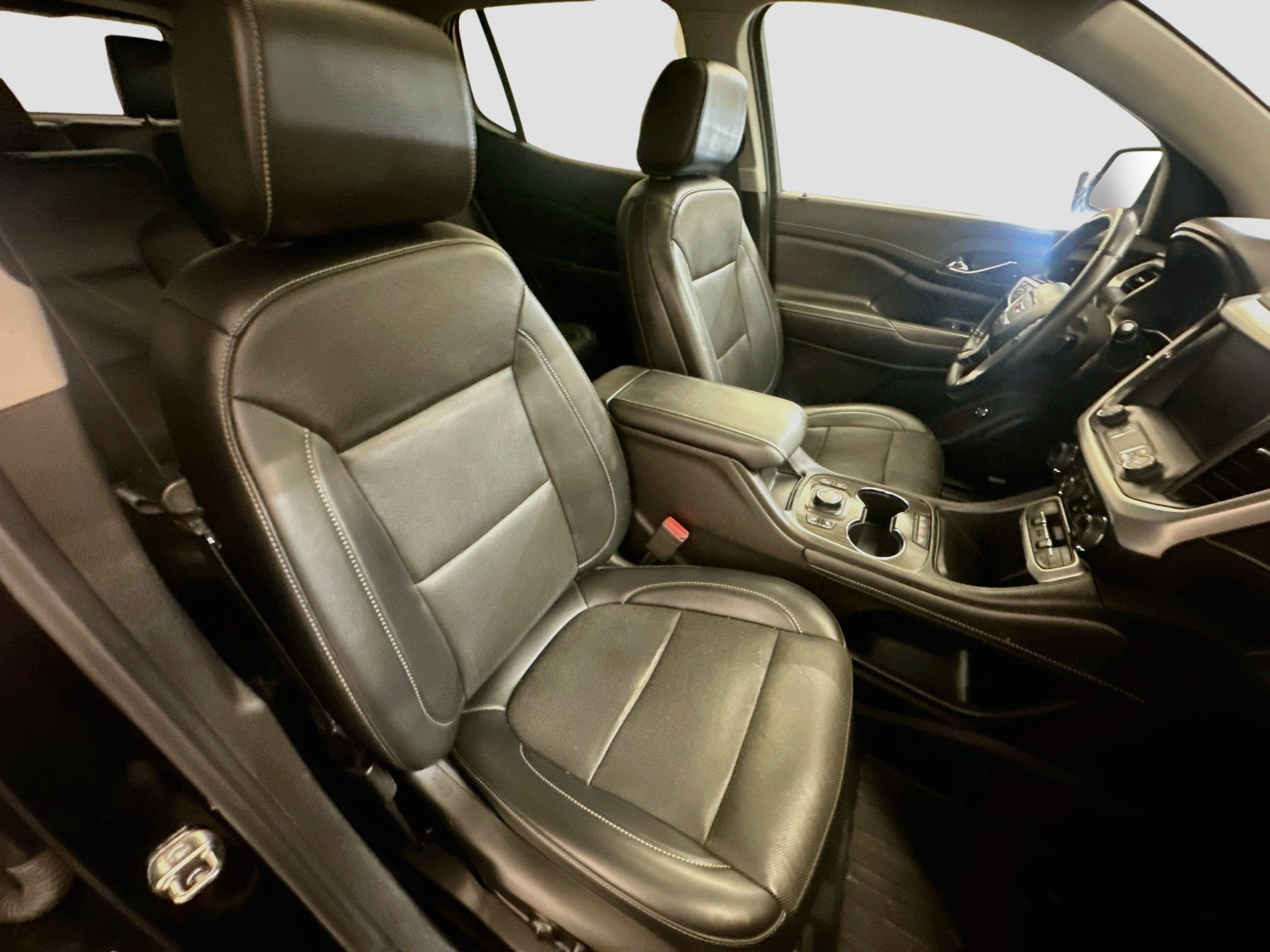 Used 2023 GMC Acadia SLT w/ Preferred Package AWD/4WD image 34