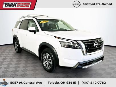 Certified 2025 Nissan Pathfinder SL w/ Cargo Package