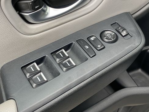 Used 2023 Honda Pilot EX-L image 18