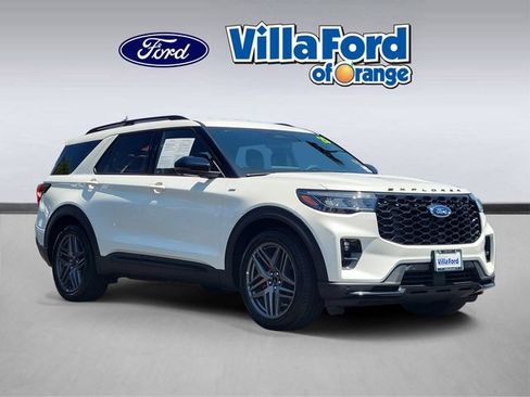Used 2026 Ford Explorer ST-Line w/ ST-Line Street Pack RWD image 1