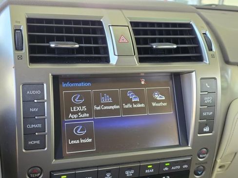 Used 2018 Lexus GX 460 Premium w/ Premium Package AWD/4WD image 18