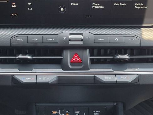 New 2026 Kia K4 GT-Line w/ GT-Line Sunroof Package FWD image 18