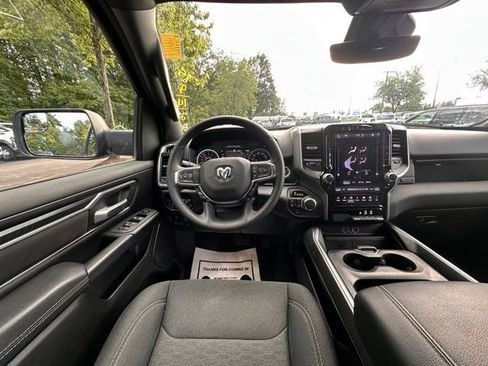 Used 2025 RAM 1500 Big Horn AWD/4WD image 18